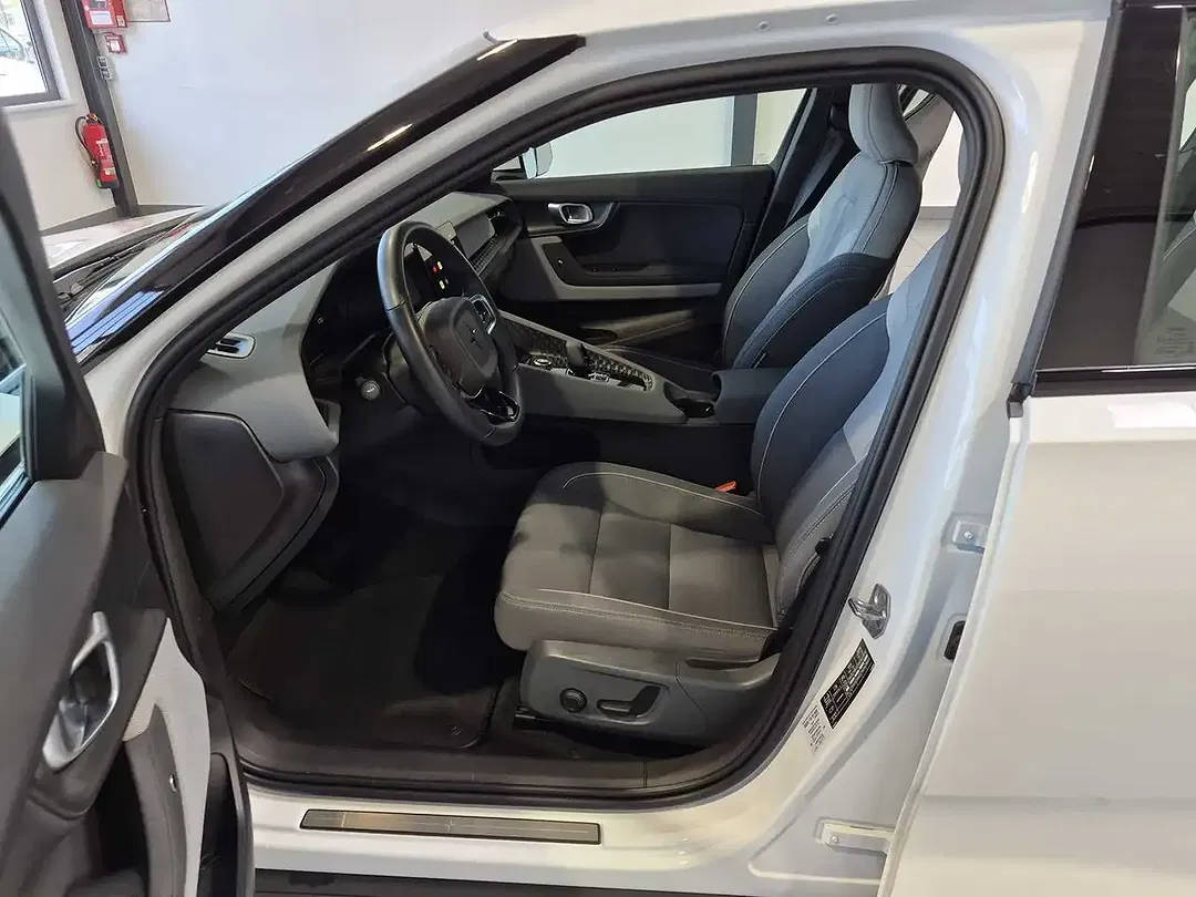 Polestar 2 - Thumbnail 8