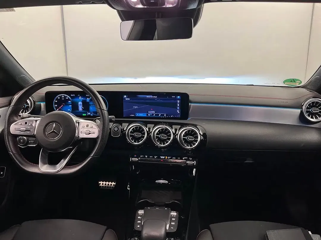 Mercedes-Benz CLA 250 AMG Line - Thumbnail 5