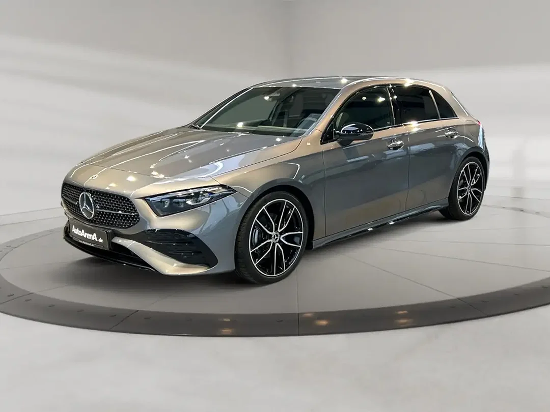 Mercedes-Benz A 200 AMG MBUX Night - Afbeelding 1