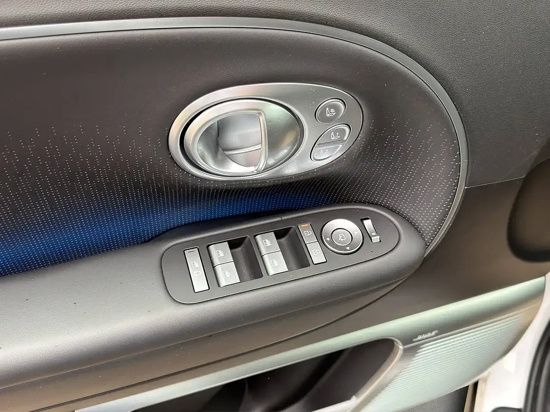 Hyundai IONIQ 9 4WD UNIQ - Thumbnail 13