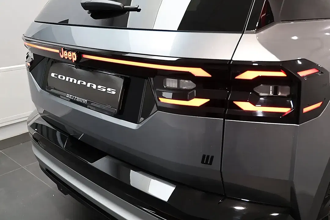 Jeep Compass PHEV DCT Edition - Thumbnail 8