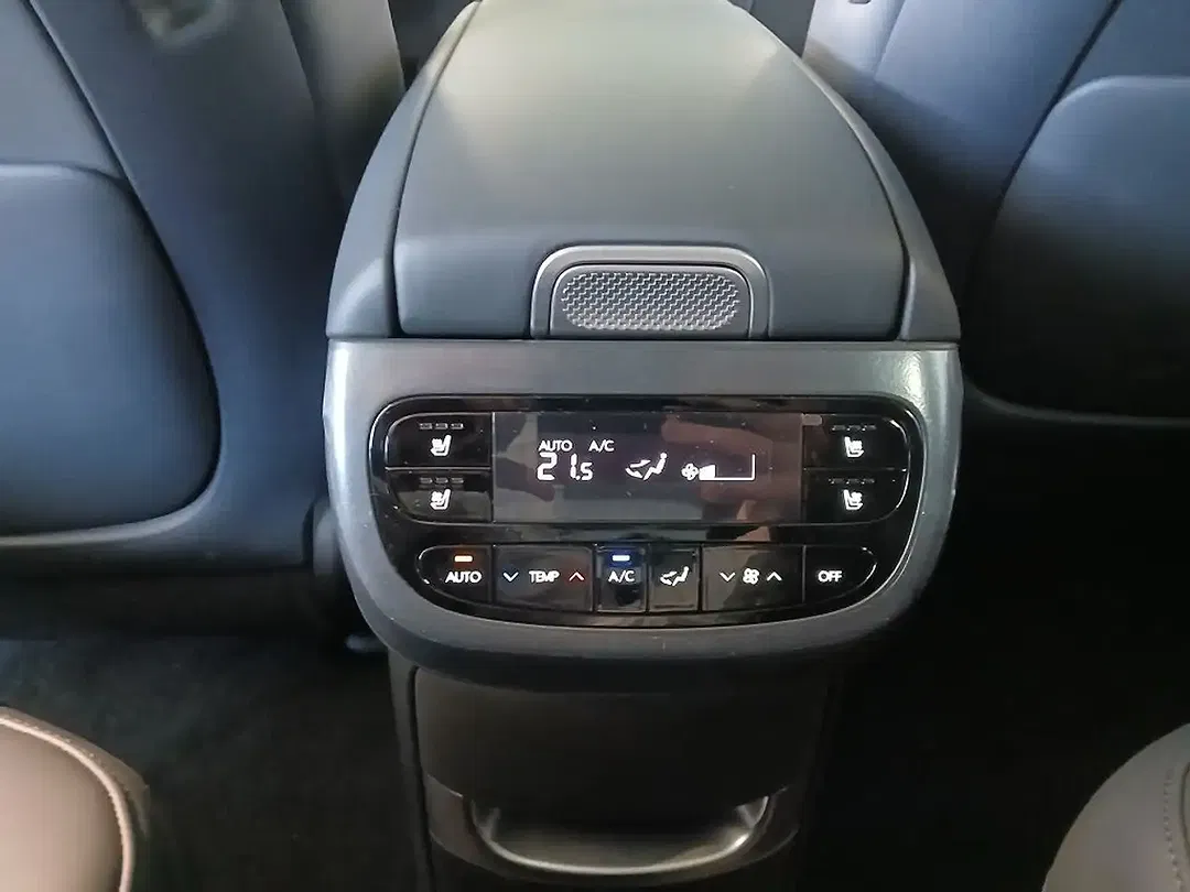 Hyundai IONIQ 9 4WD UNIQ - Thumbnail 14