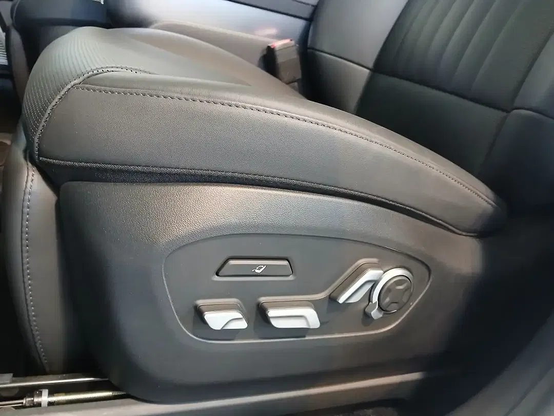 Hyundai IONIQ 9 4WD UNIQ - Thumbnail 8