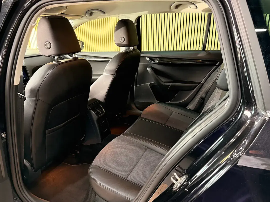 Skoda Octavia 1.0 TSI - Thumbnail 11