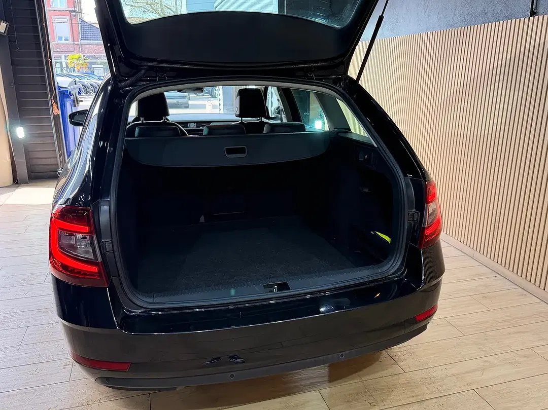 Skoda Octavia 1.0 TSI - Thumbnail 12