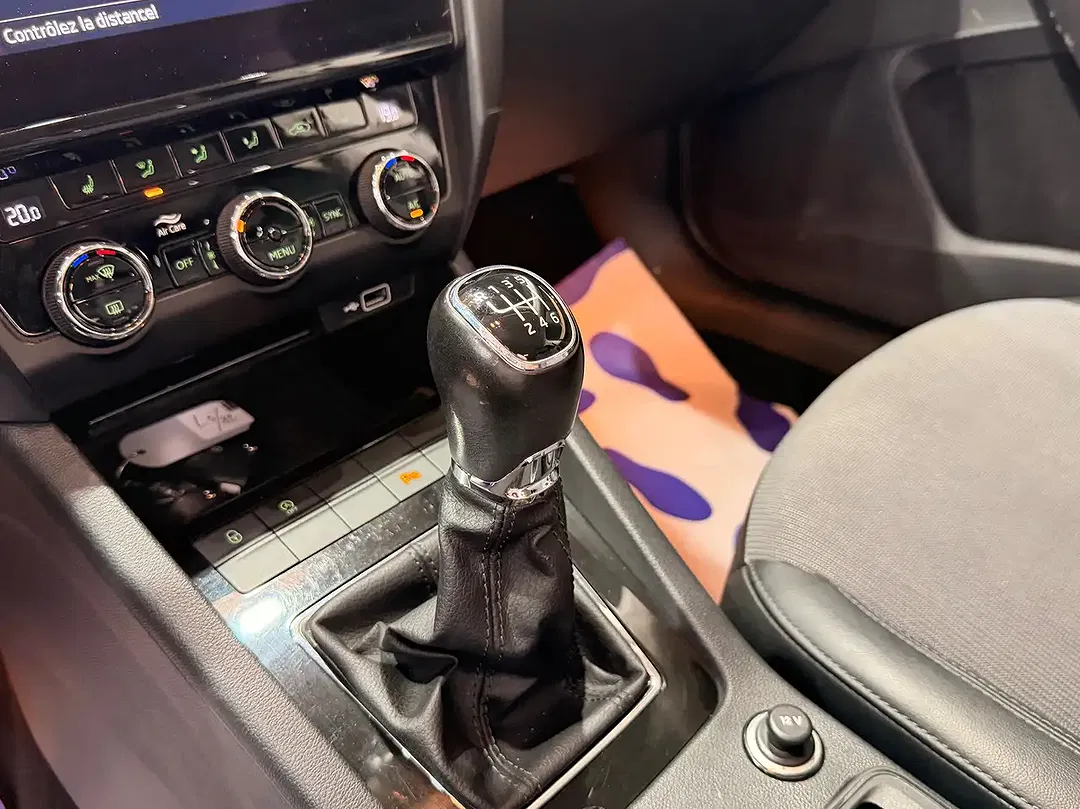 Skoda Octavia 1.0 TSI - Thumbnail 13