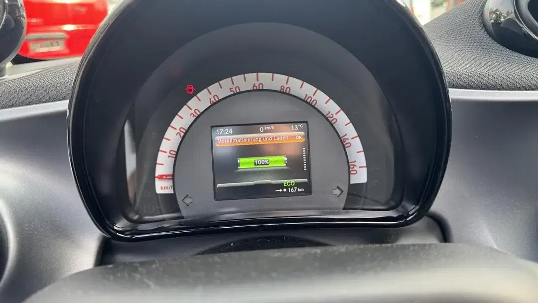 smart forTwo - Thumbnail 10