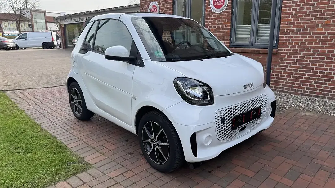 smart forTwo - Thumbnail 3