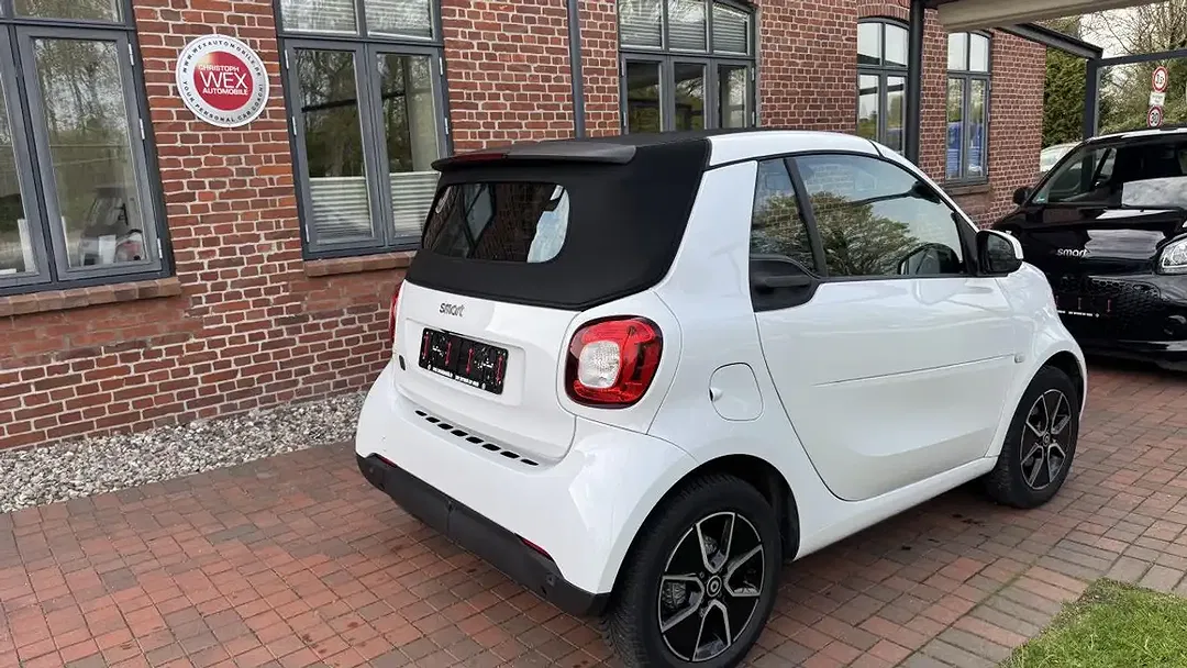 smart forTwo - Thumbnail 5