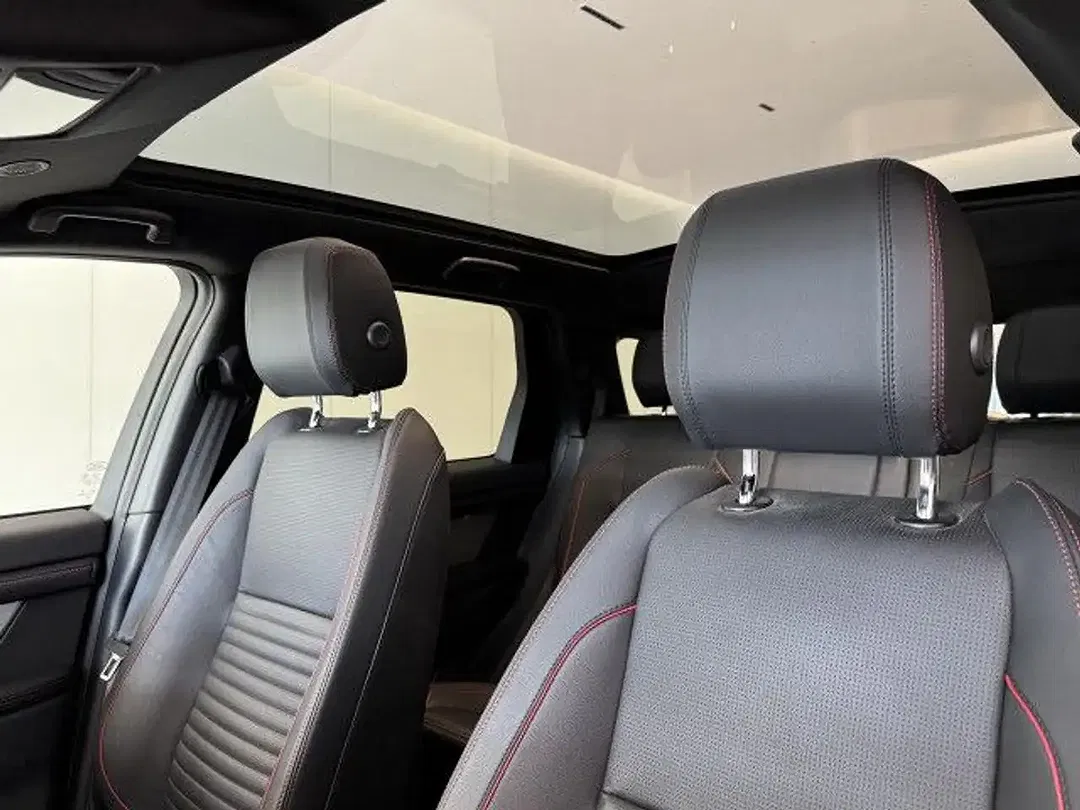 Land Rover Discovery P300e Sport SE - Thumbnail 11