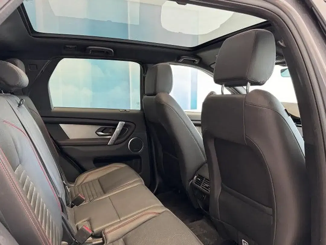 Land Rover Discovery P300e Sport SE - Thumbnail 12