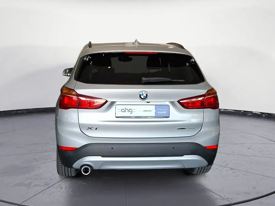 BMW X1 xDrive Advantage - Thumbnail 5