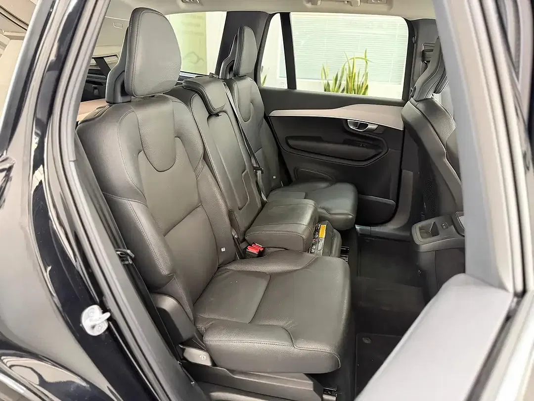Volvo XC90 AWD - Thumbnail 13