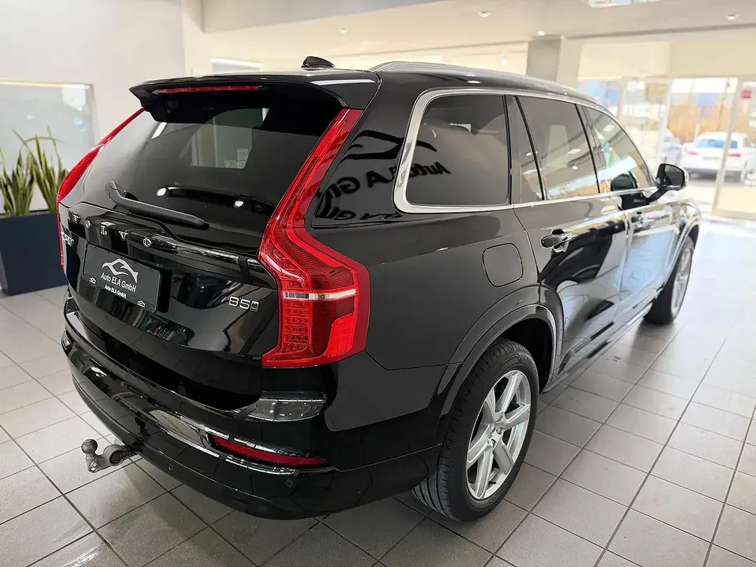 Volvo XC90 AWD - Thumbnail 6