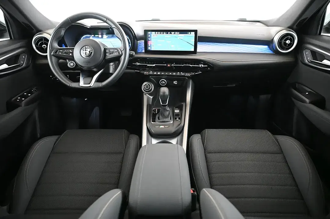 Alfa Romeo Tonale 1.3 PHEV Q4 Ti - Thumbnail 11