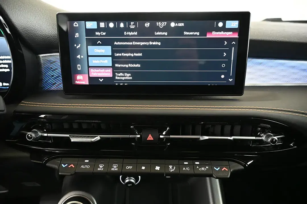 Alfa Romeo Tonale 1.3 PHEV Q4 Ti - Thumbnail 16