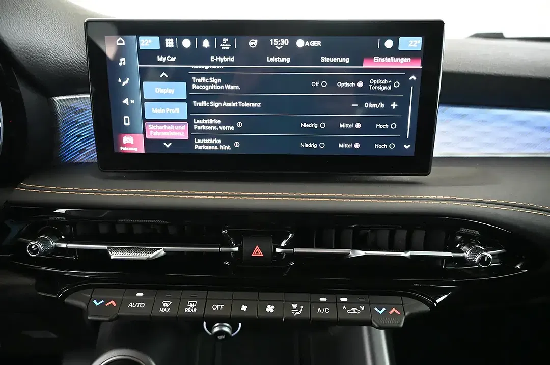Alfa Romeo Tonale 1.3 PHEV Q4 Ti - Thumbnail 17