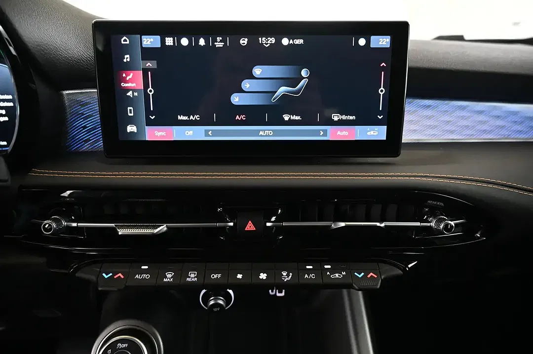 Alfa Romeo Tonale 1.3 PHEV Q4 Ti - Thumbnail 22