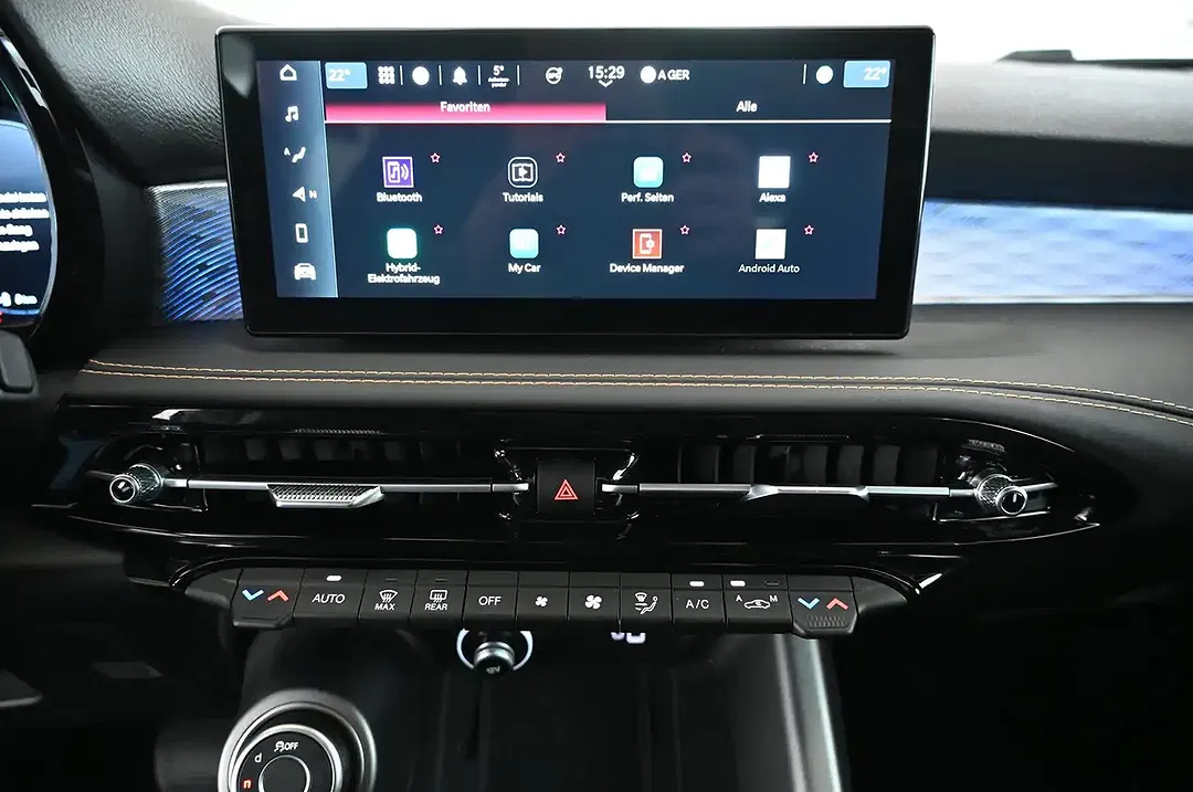 Alfa Romeo Tonale 1.3 PHEV Q4 Ti - Thumbnail 24