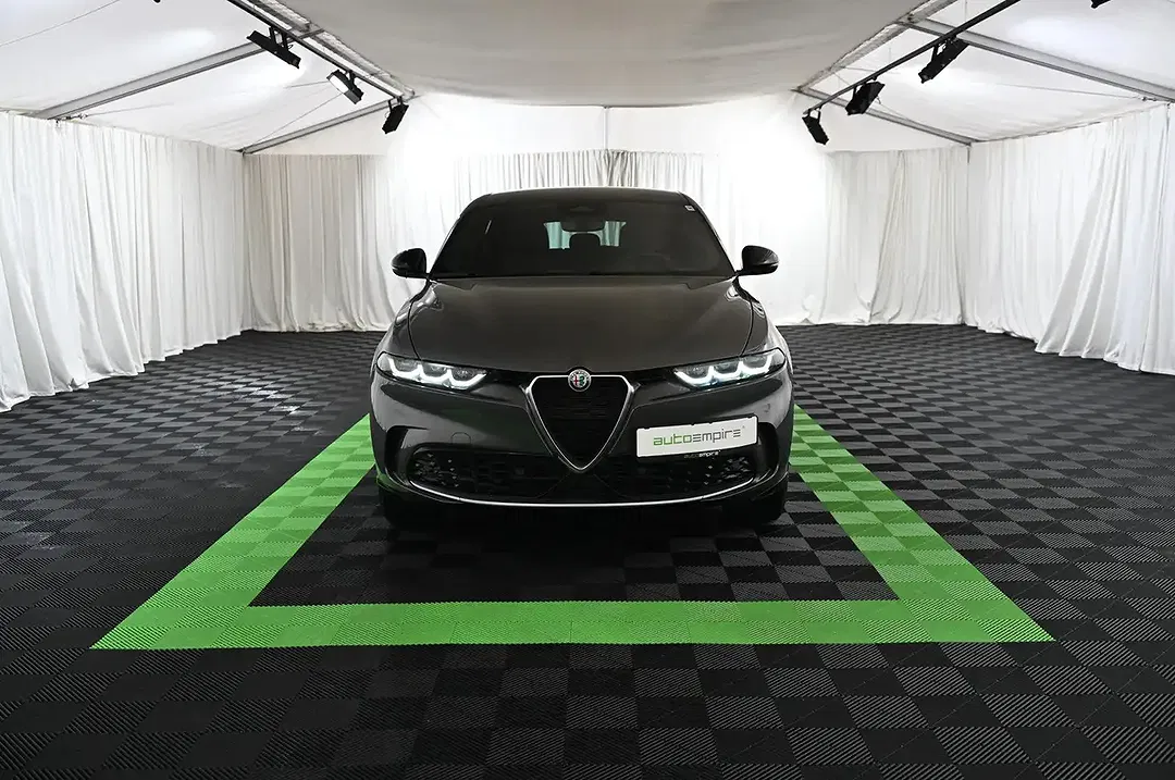 Alfa Romeo Tonale 1.3 PHEV Q4 Ti - Thumbnail 3