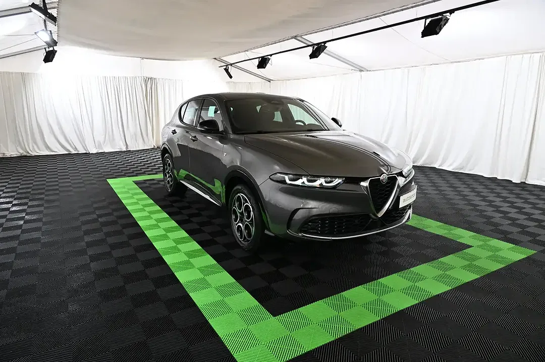 Alfa Romeo Tonale 1.3 PHEV Q4 Ti - Thumbnail 4