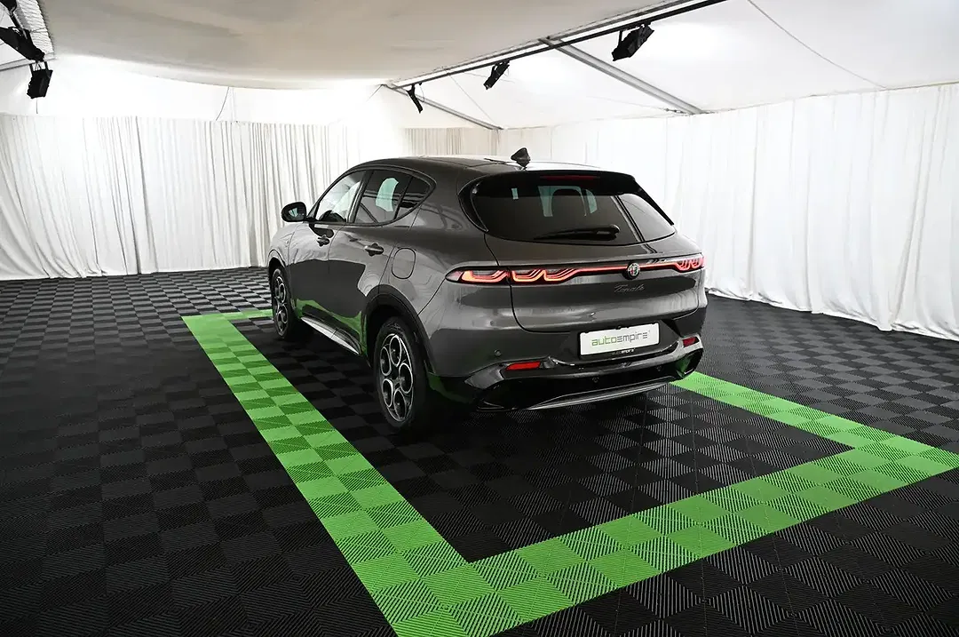 Alfa Romeo Tonale 1.3 PHEV Q4 Ti - Thumbnail 6