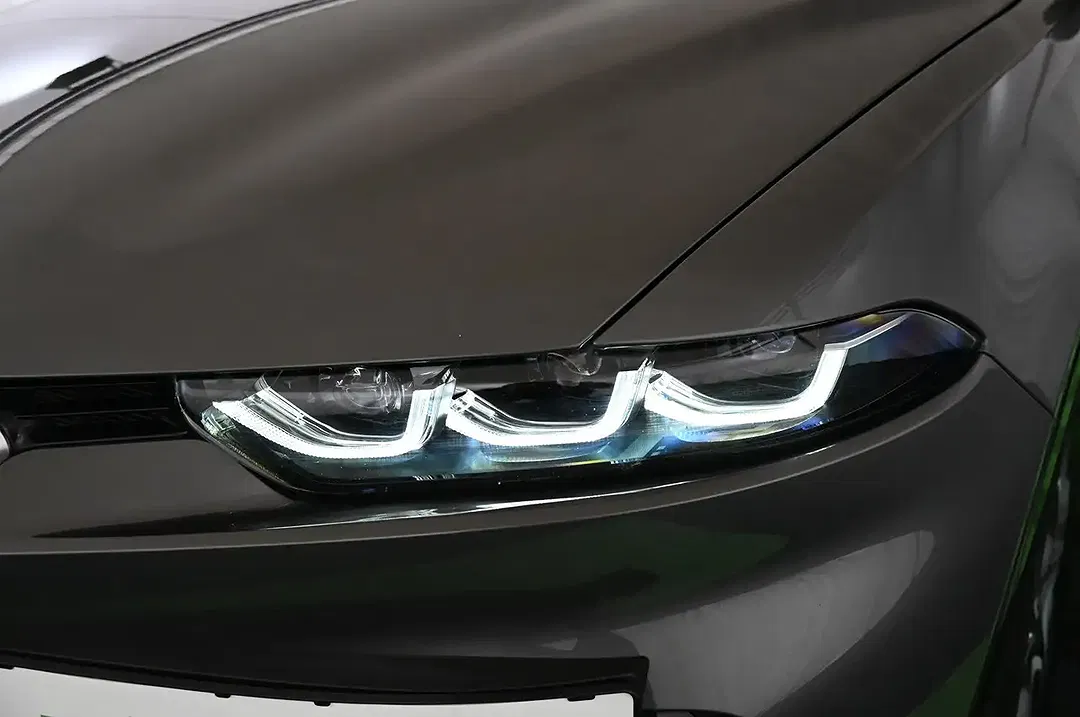 Alfa Romeo Tonale 1.3 PHEV Q4 Ti - Thumbnail 9