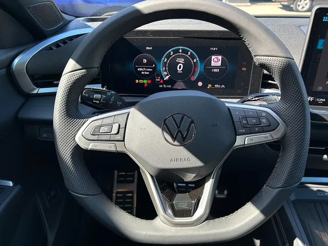 Volkswagen T-Roc 1.5 eTSI DSG R-Line - Thumbnail 10