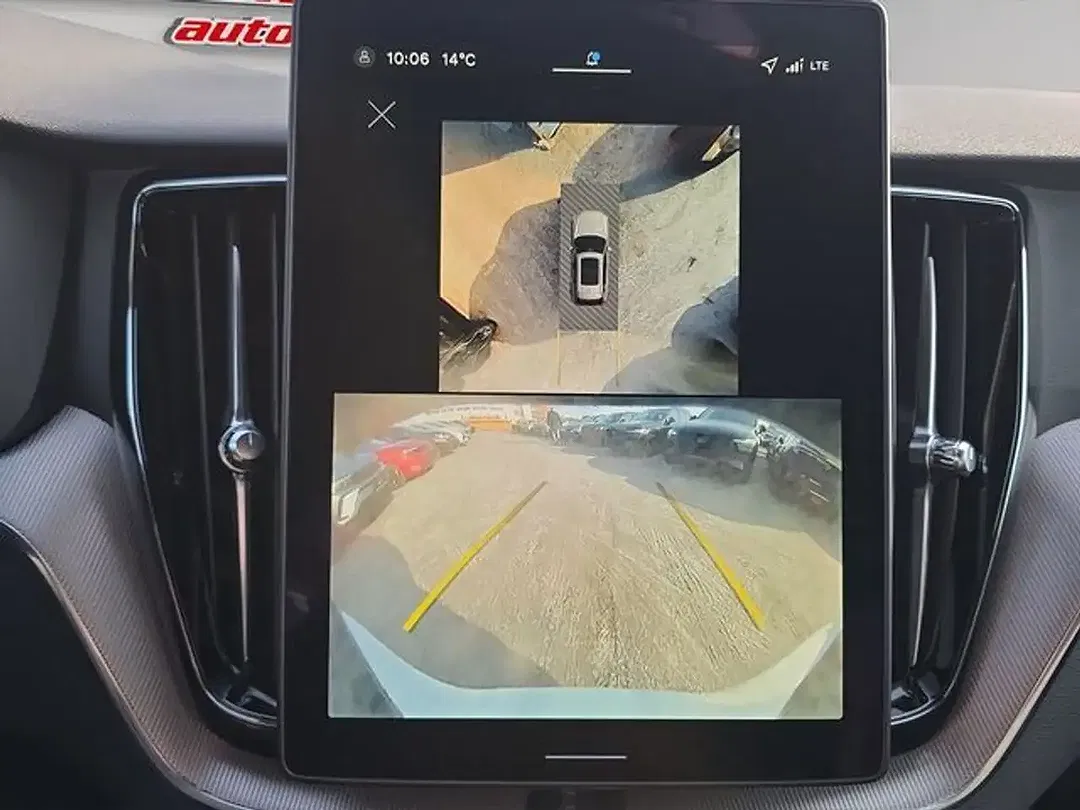 Volvo XC60 T8 AWD Plus Black Edition - Thumbnail 12