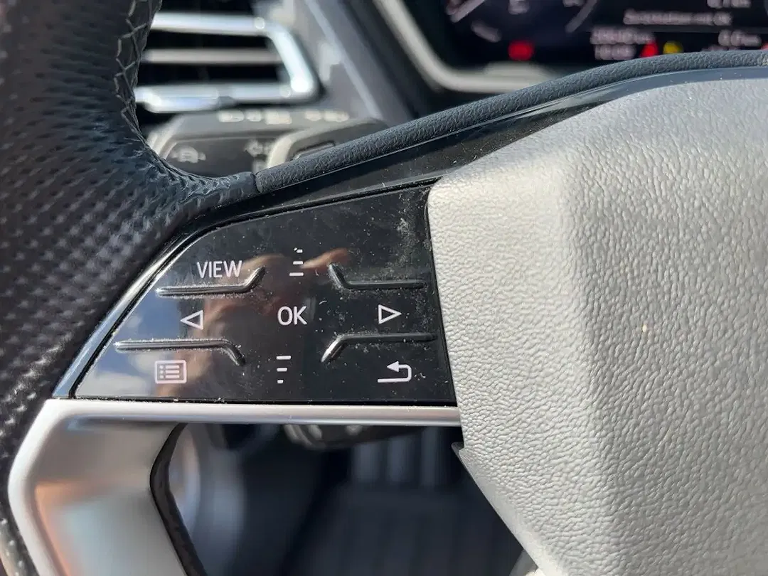 Audi Q4 e-tron 50 - Thumbnail 12