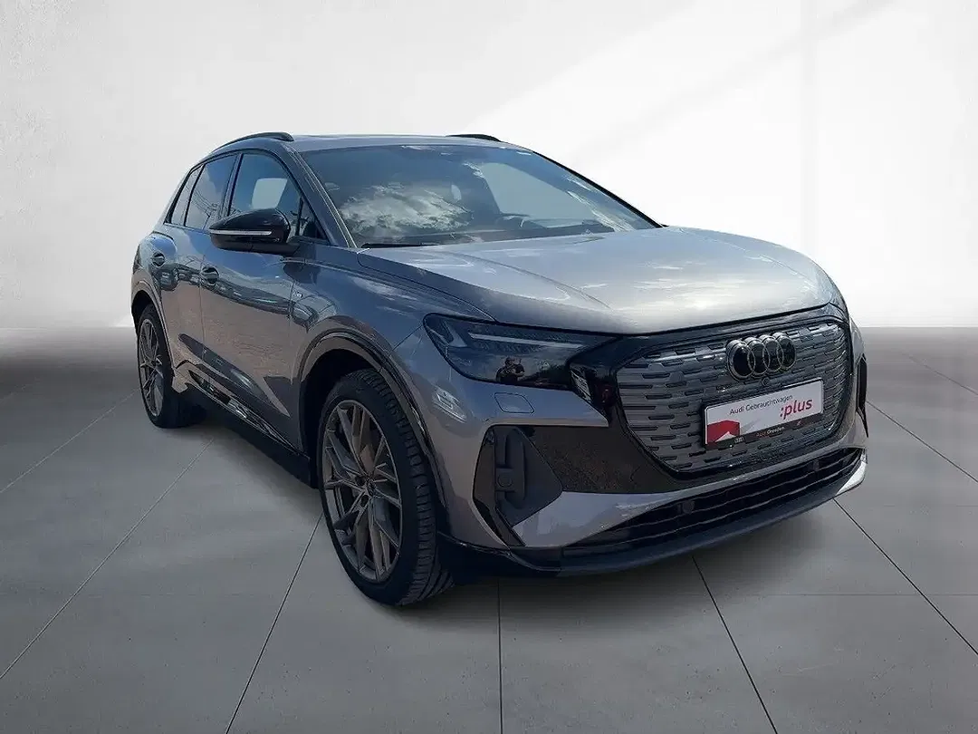 Audi Q4 e-tron 50 - Thumbnail 4