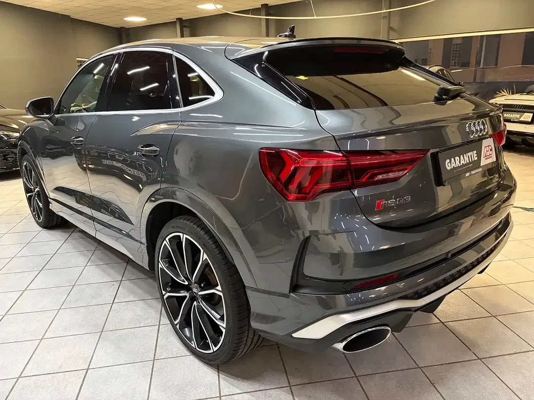 Audi RS Q3 2.5 TFSI quattro Sportback - Thumbnail 9