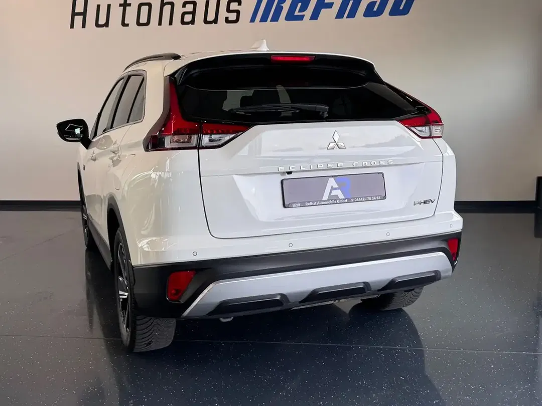 Mitsubishi Eclipse Cross Hybrid 4WD Plus - Thumbnail 13