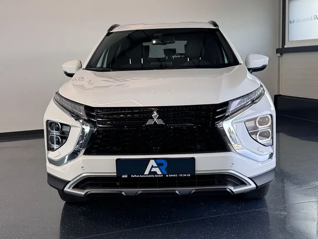 Mitsubishi Eclipse Cross Hybrid 4WD Plus - Thumbnail 7
