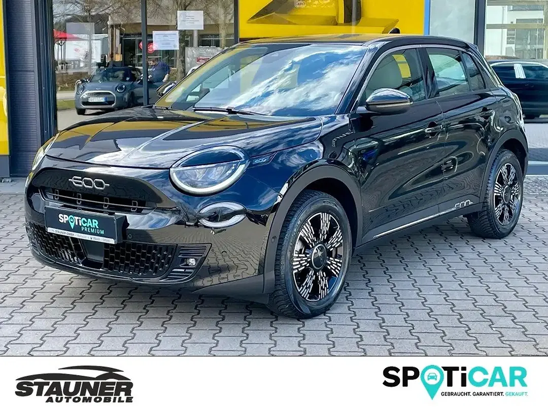Fiat 600 Hybrid - foto 1