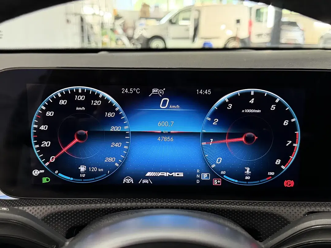 Mercedes-Benz A 35 AMG 55 7G-DCT 7G-TRONIC 4MATIC Edition - Thumbnail 13