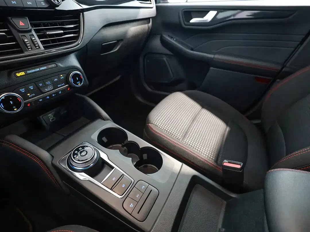 Ford Kuga 2.5 PHEV ST-Line - Thumbnail 14