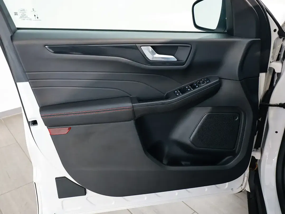 Ford Kuga 2.5 PHEV ST-Line - Thumbnail 22