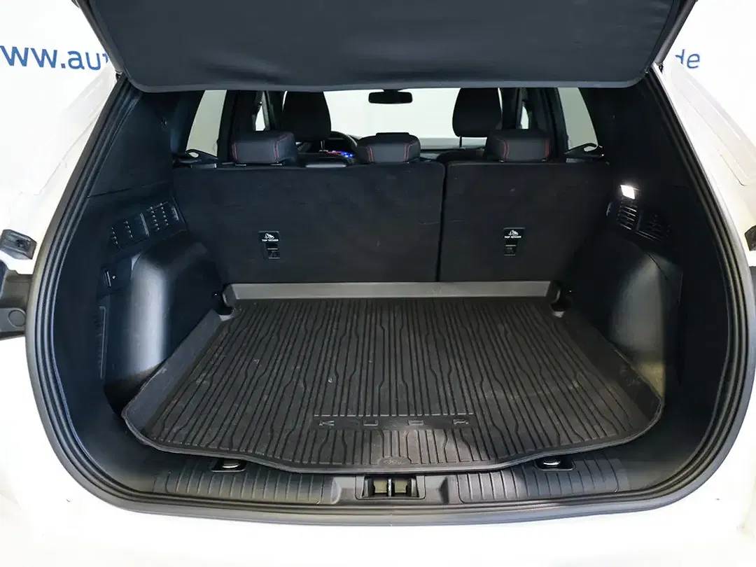 Ford Kuga 2.5 PHEV ST-Line - Thumbnail 25