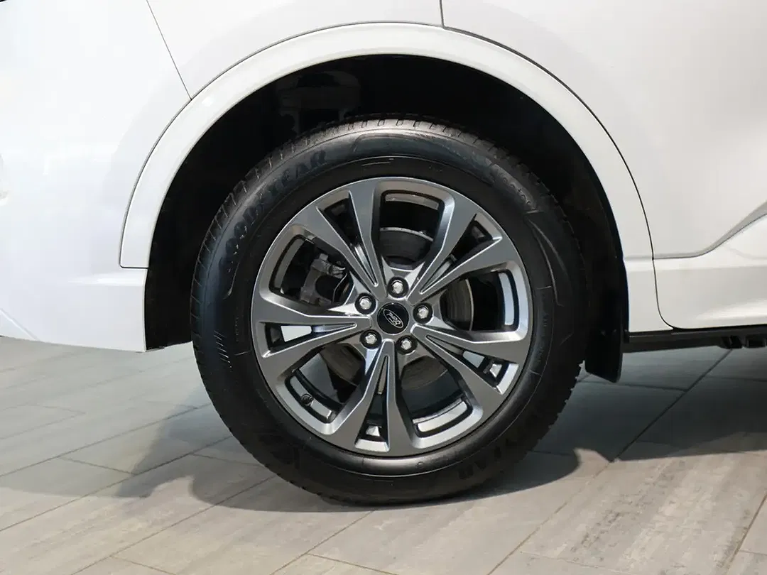 Ford Kuga 2.5 PHEV ST-Line - Thumbnail 5
