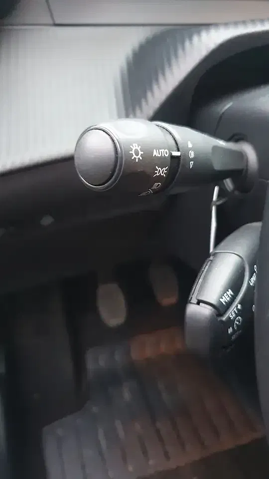 Peugeot 2008 Active - Thumbnail 10