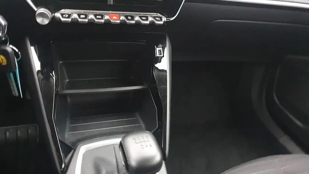 Peugeot 2008 Active - Thumbnail 13