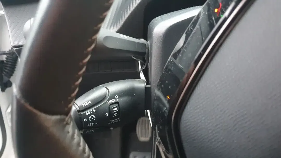 Peugeot 2008 Active - Thumbnail 18