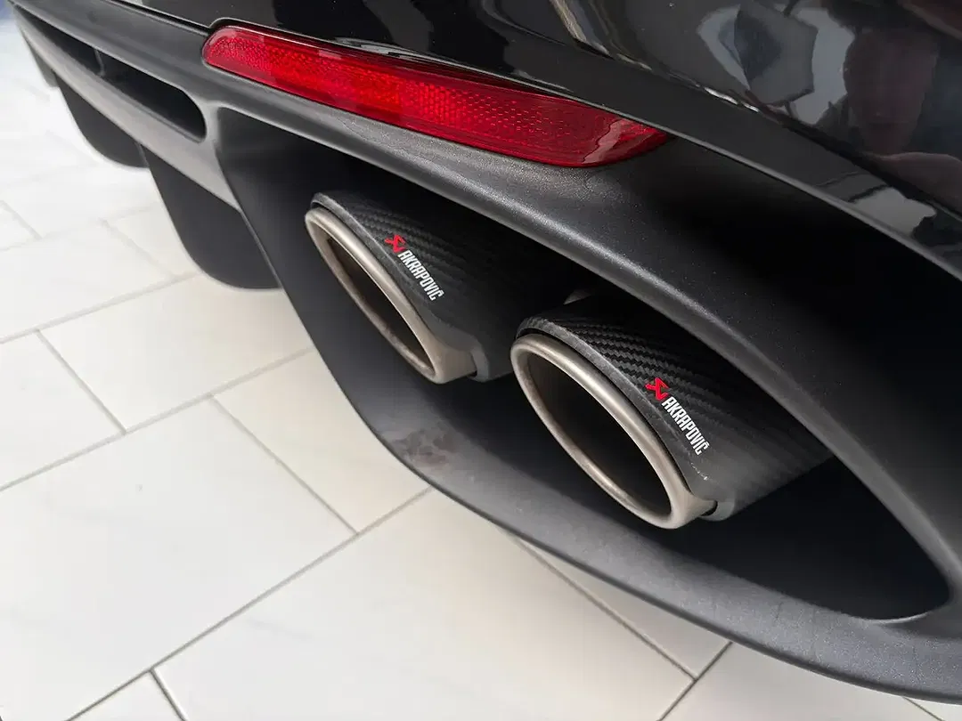 Alfa Romeo Giulia Quadrifoglio - Thumbnail 7