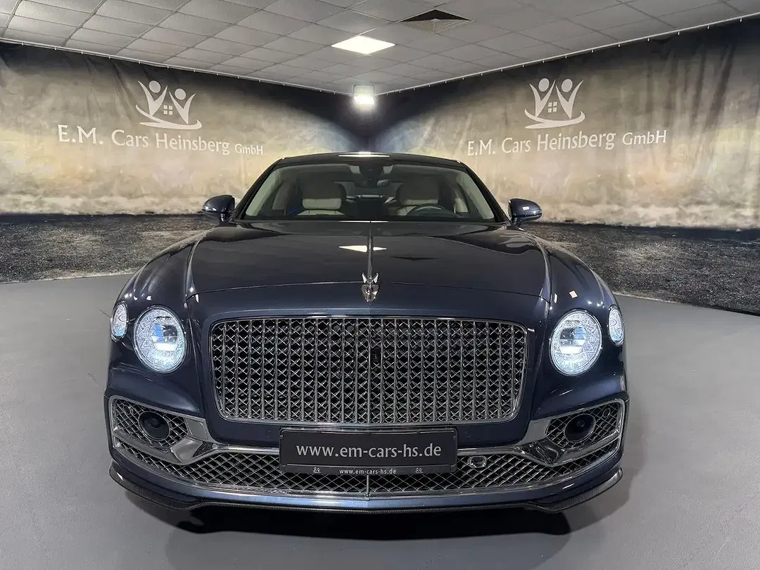 Bentley Flying Spur 4.0 V8 - Thumbnail 3