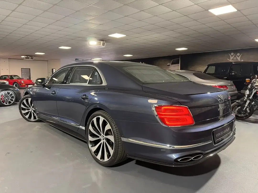 Bentley Flying Spur 4.0 V8 - Thumbnail 5