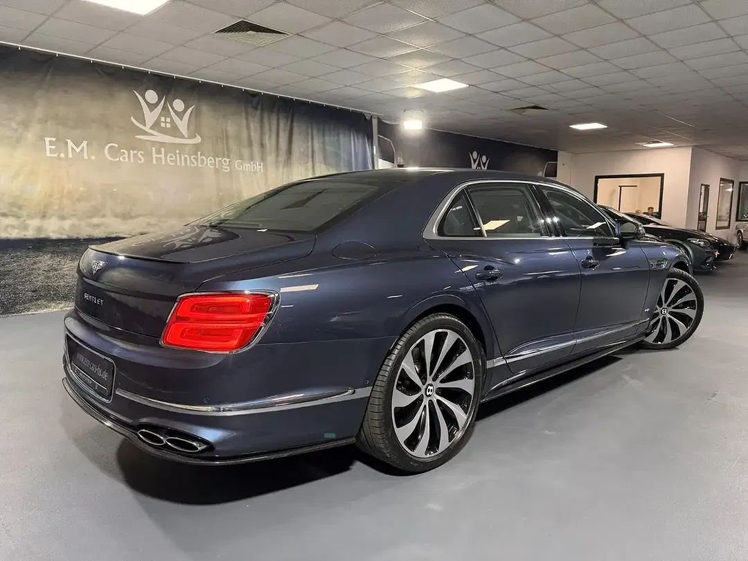 Bentley Flying Spur 4.0 V8 - Thumbnail 6