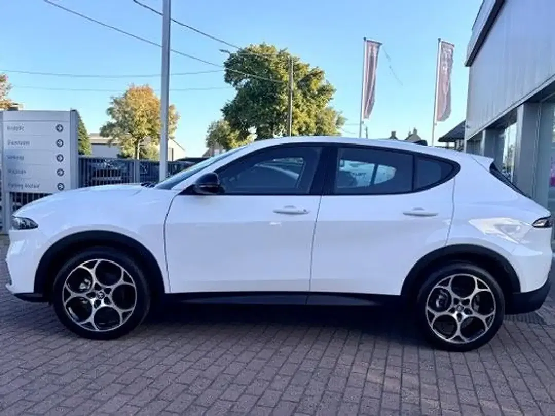 Alfa Romeo Tonale 1.5 MHEV Sprint - Thumbnail 9