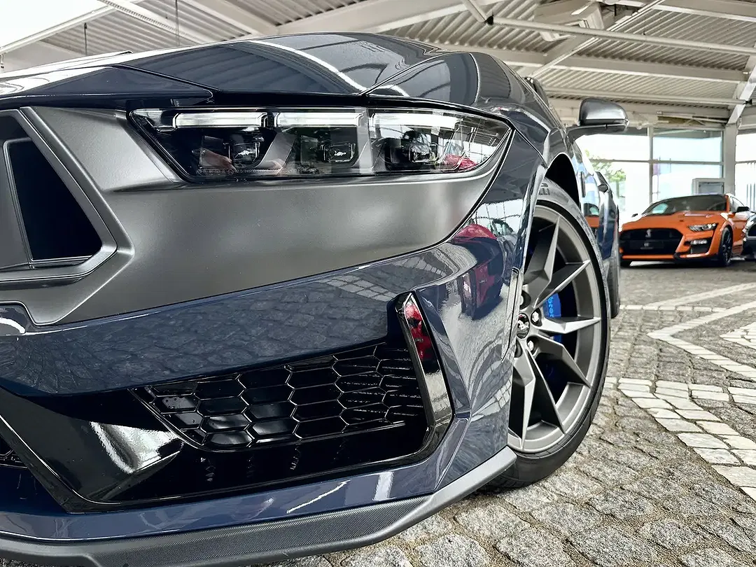 Ford Mustang 5.0 - Thumbnail 10