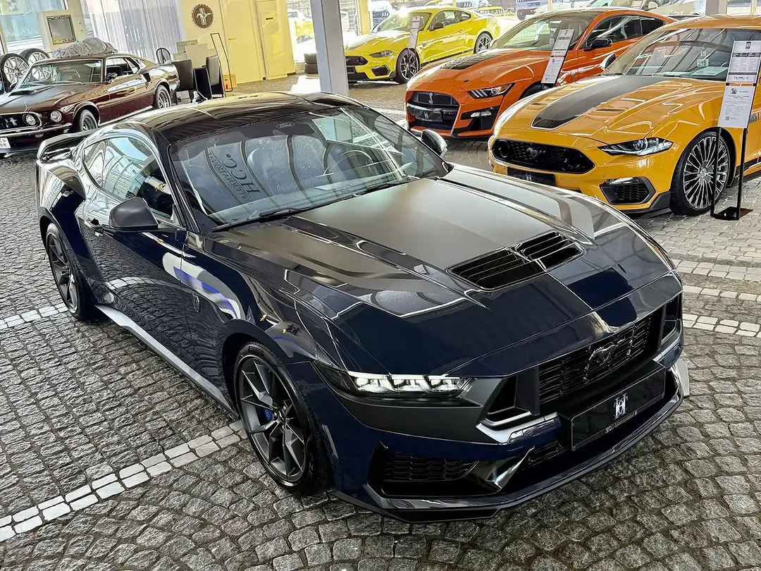 Ford Mustang 5.0 - Thumbnail 6